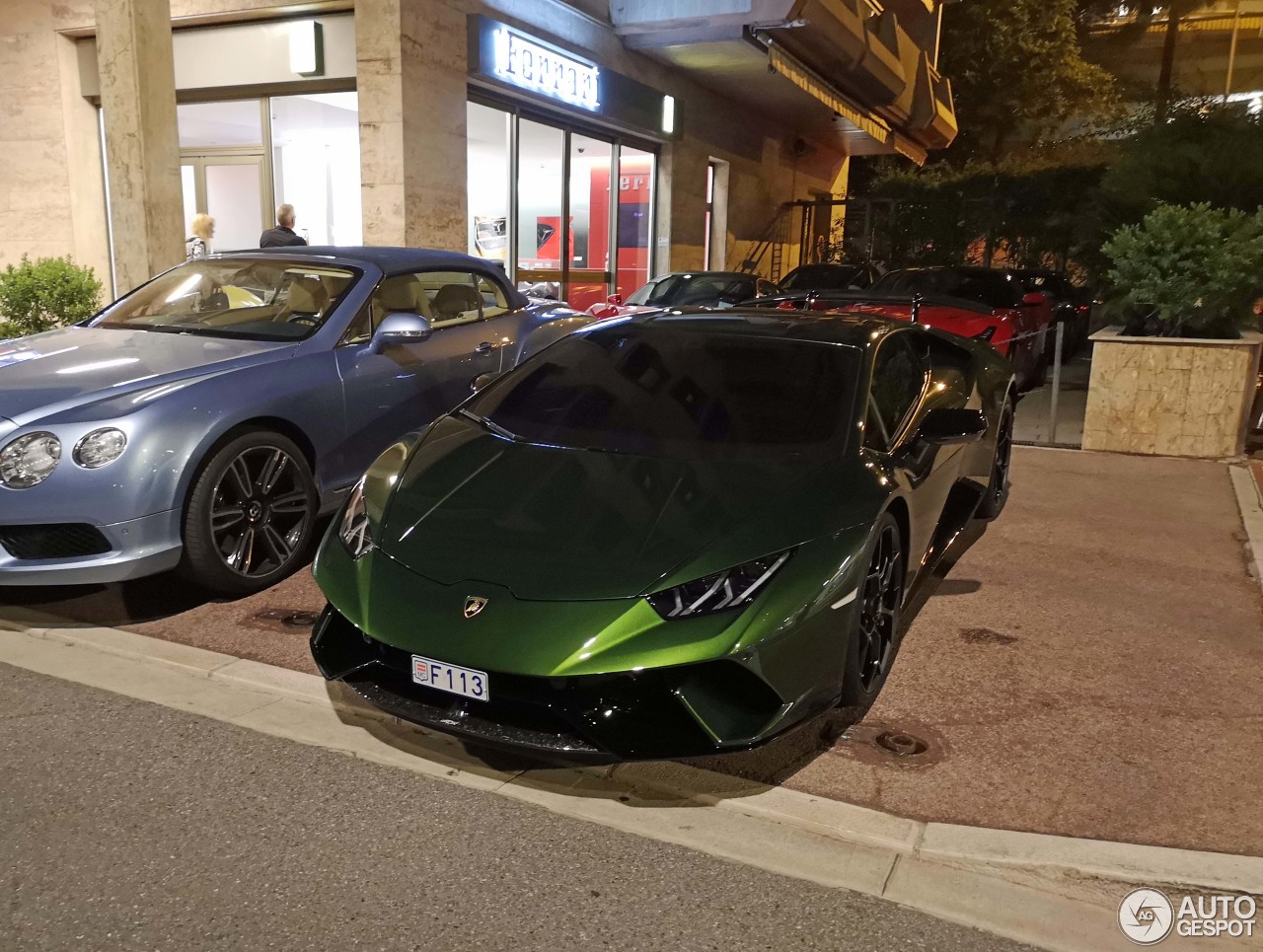 Lamborghini Huracán LP640-4 Performante