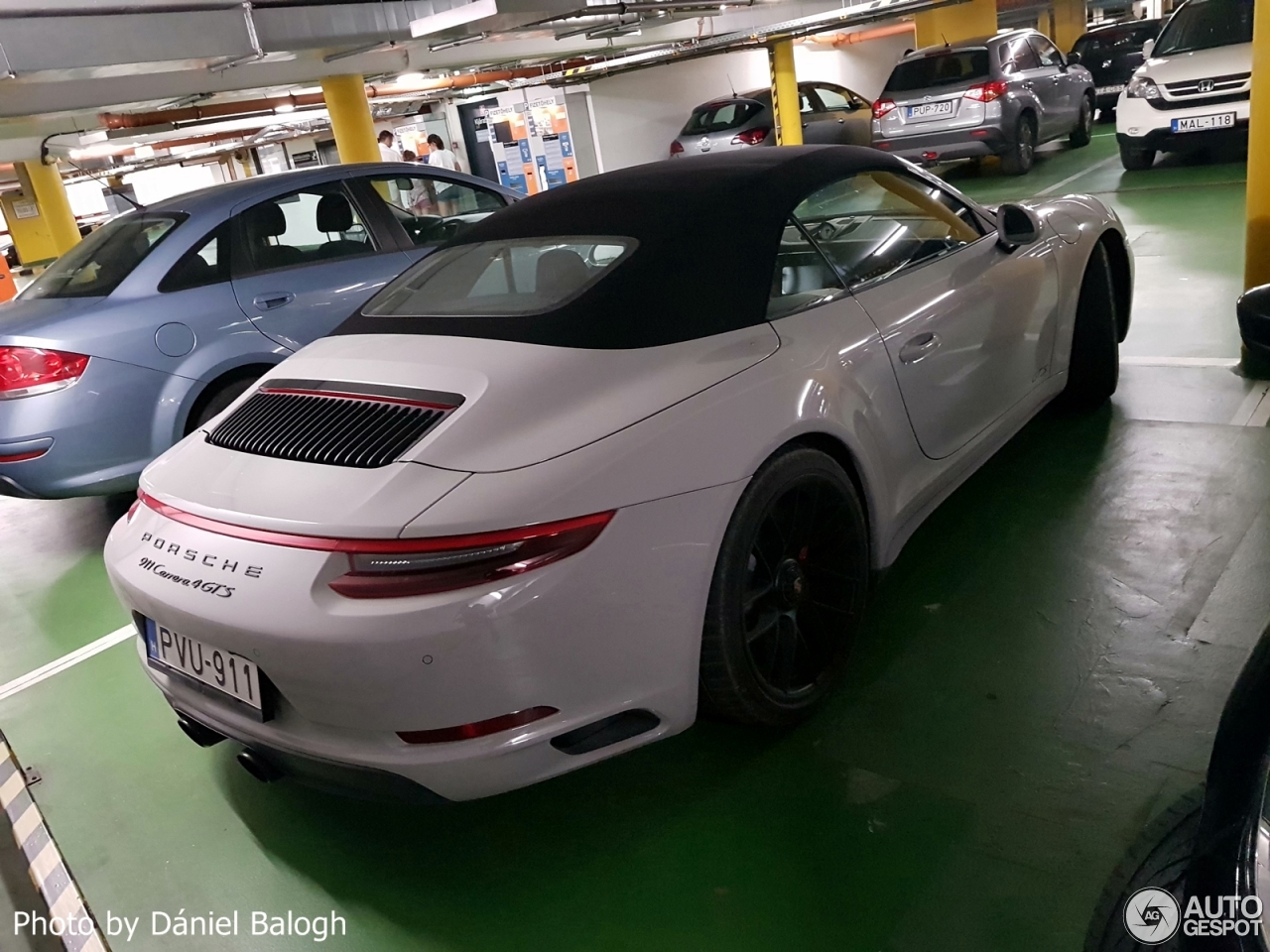 Porsche 991 Carrera 4 GTS Cabriolet MkII