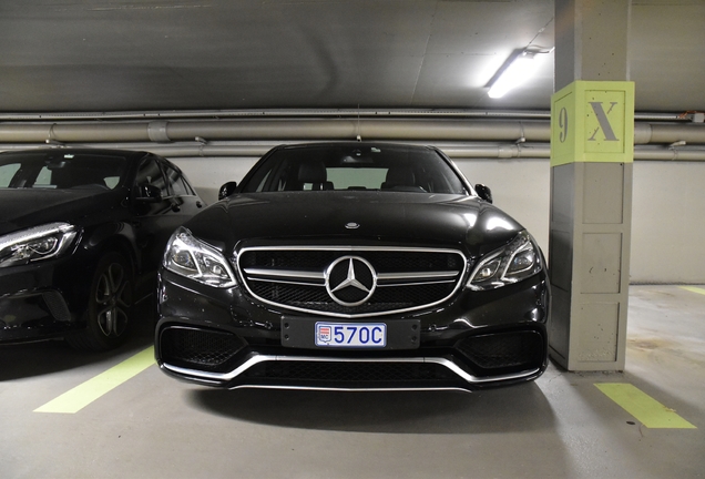 Mercedes-Benz E 63 AMG S W212