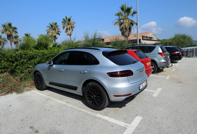 Porsche 95B Macan GTS