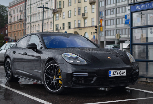 Porsche 971 Panamera Turbo S E-Hybrid