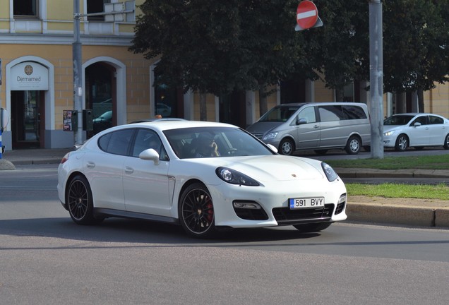 Porsche 970 Panamera GTS MkI