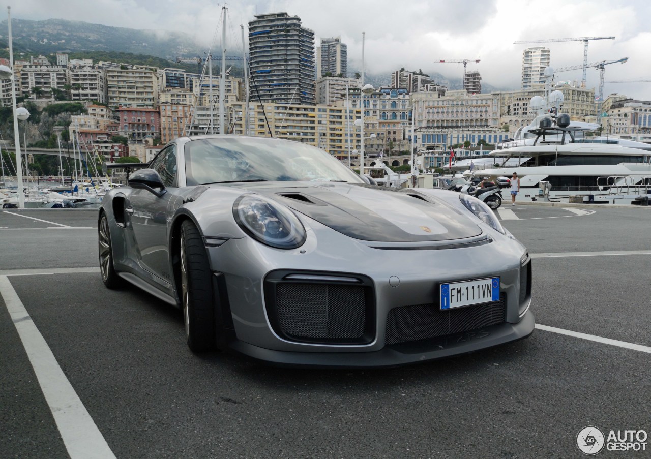 Porsche 991 GT2 RS Weissach Package