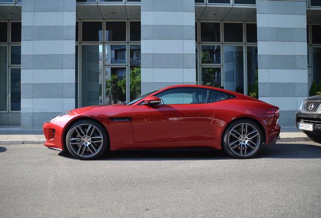 Jaguar F-TYPE R Coupé