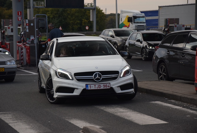 Mercedes-Benz A 45 AMG