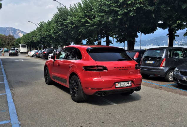 Porsche 95B Macan GTS