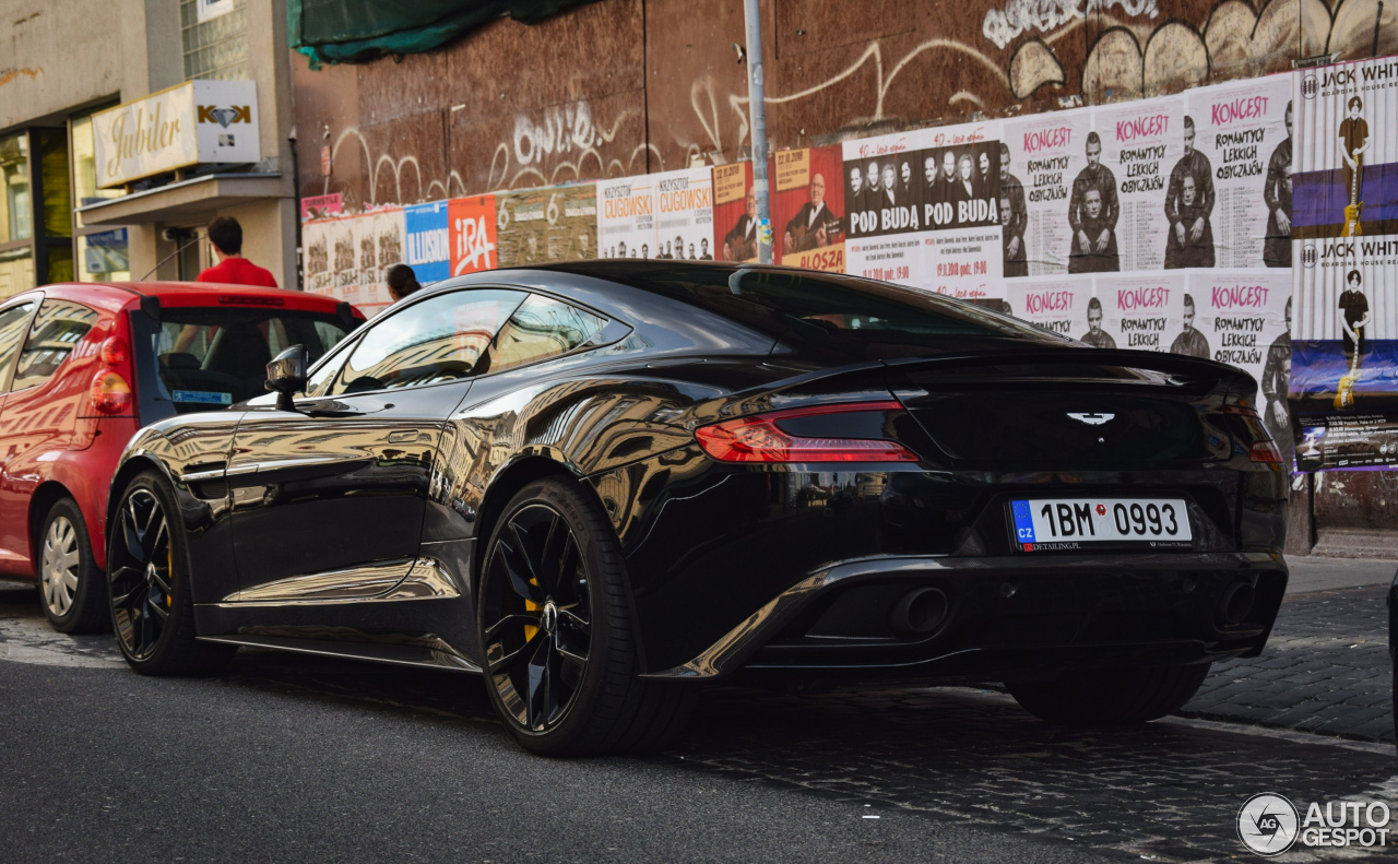 Aston Martin Vanquish 2015 Carbon Black Edition