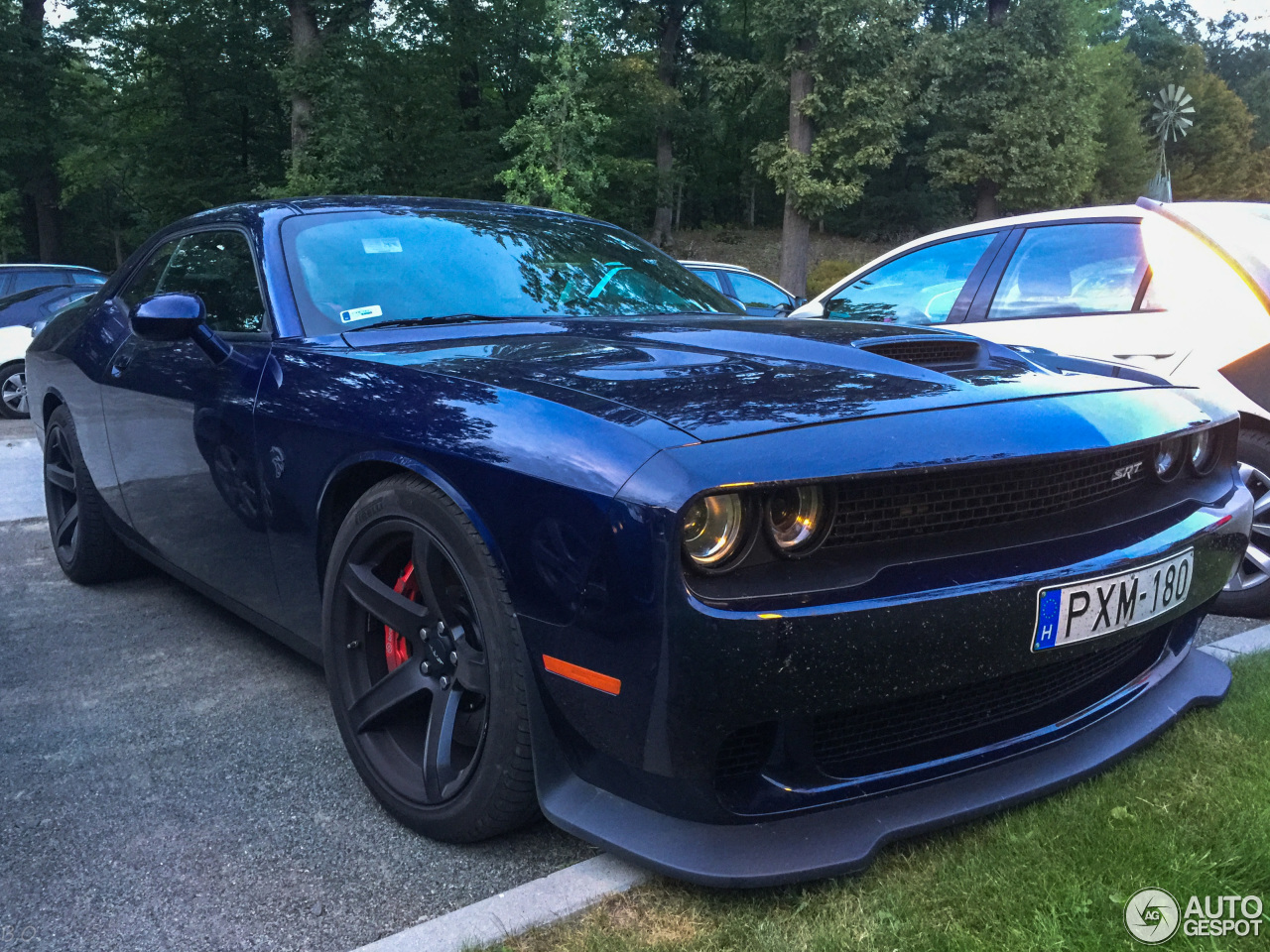 Dodge Challenger SRT Hellcat