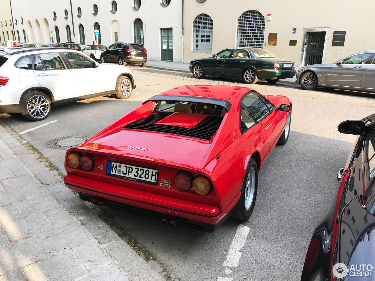 Ferrari 328 GTB