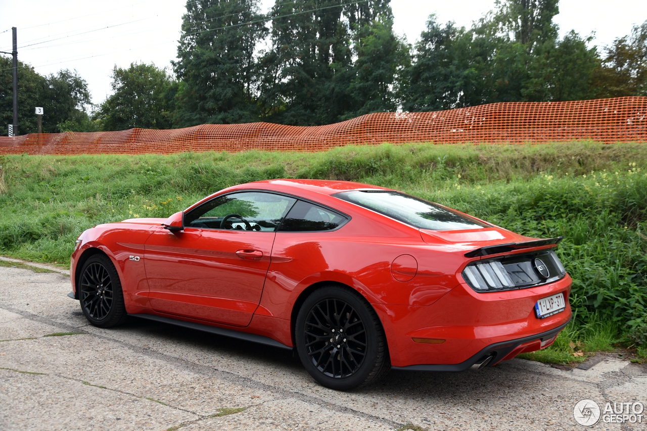 Ford Mustang GT 2015