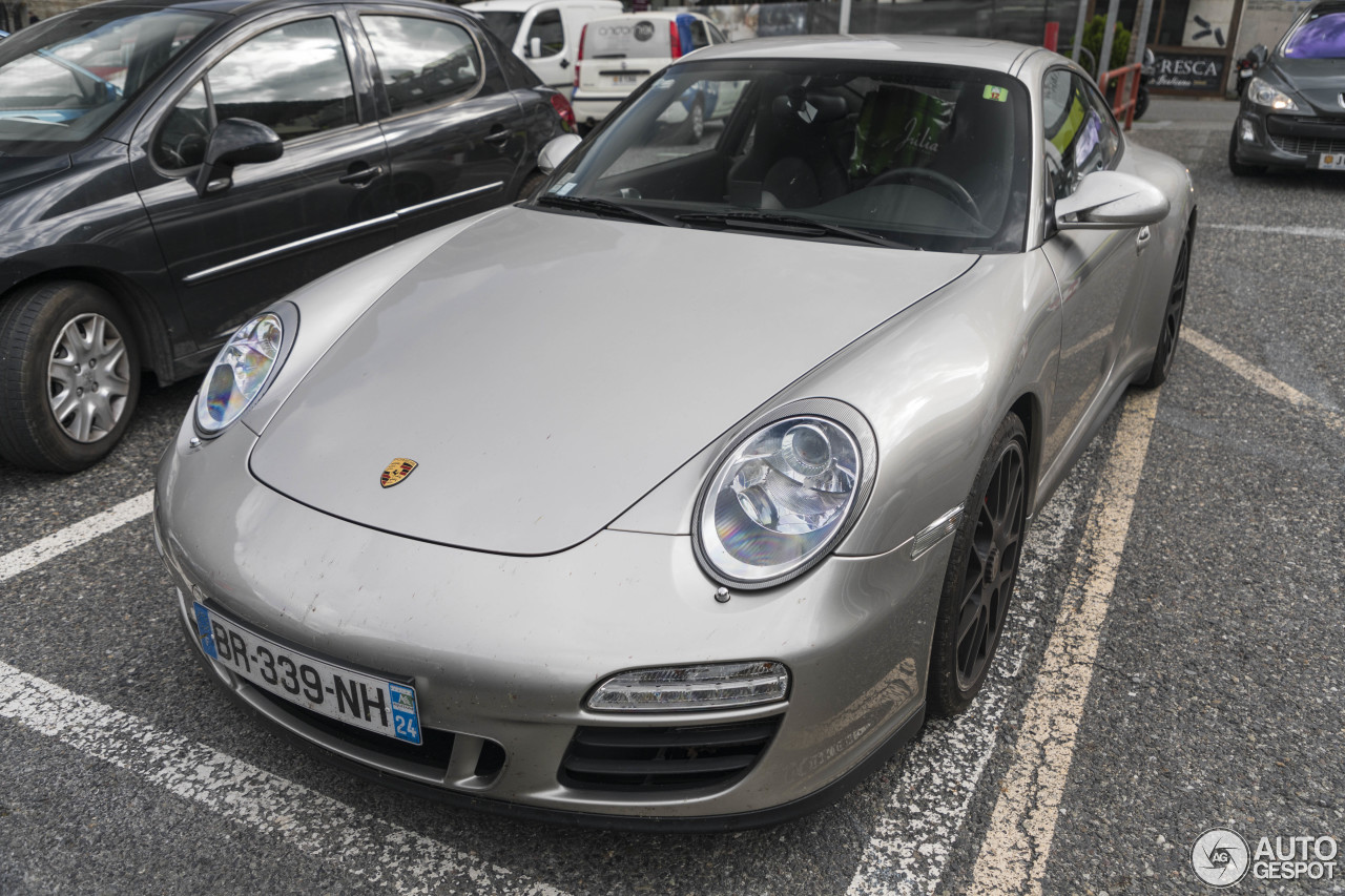 Porsche 997 Carrera GTS