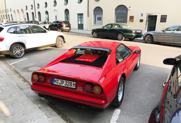 Ferrari 328 GTB