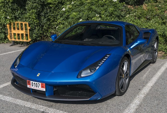 Ferrari 488 Spider