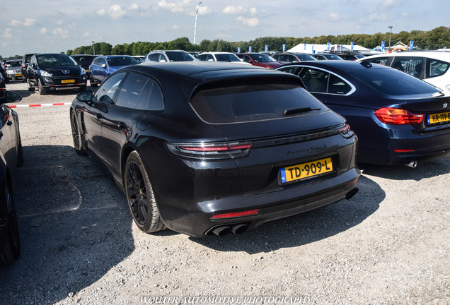 Porsche 971 Panamera Turbo S E-Hybrid Sport Turismo