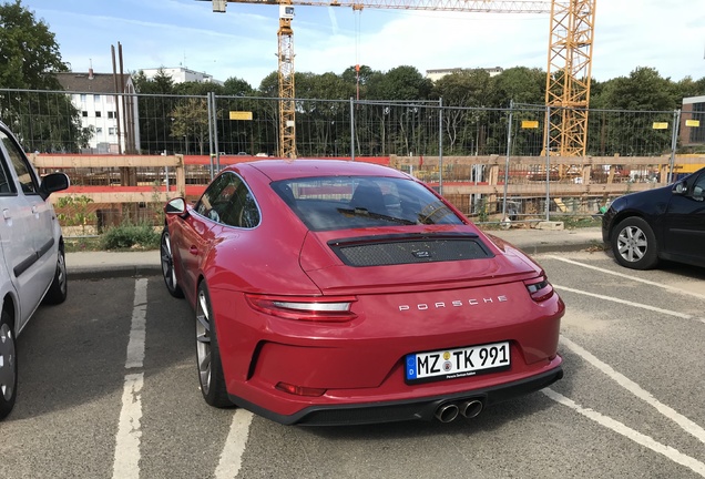 Porsche 991 GT3 Touring