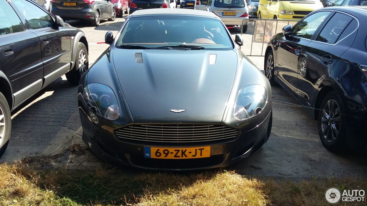 Aston Martin DB9 Volante