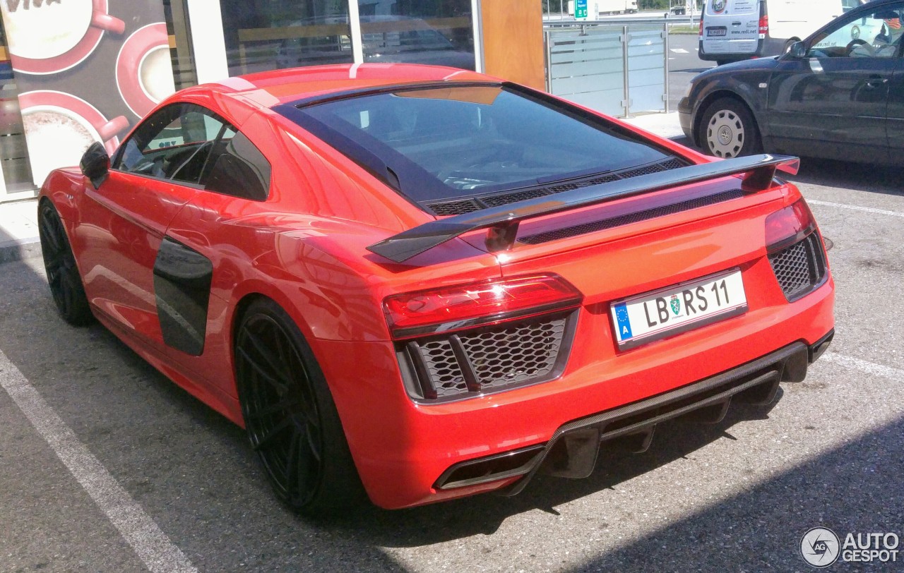 Audi R8 V10 Plus 2015