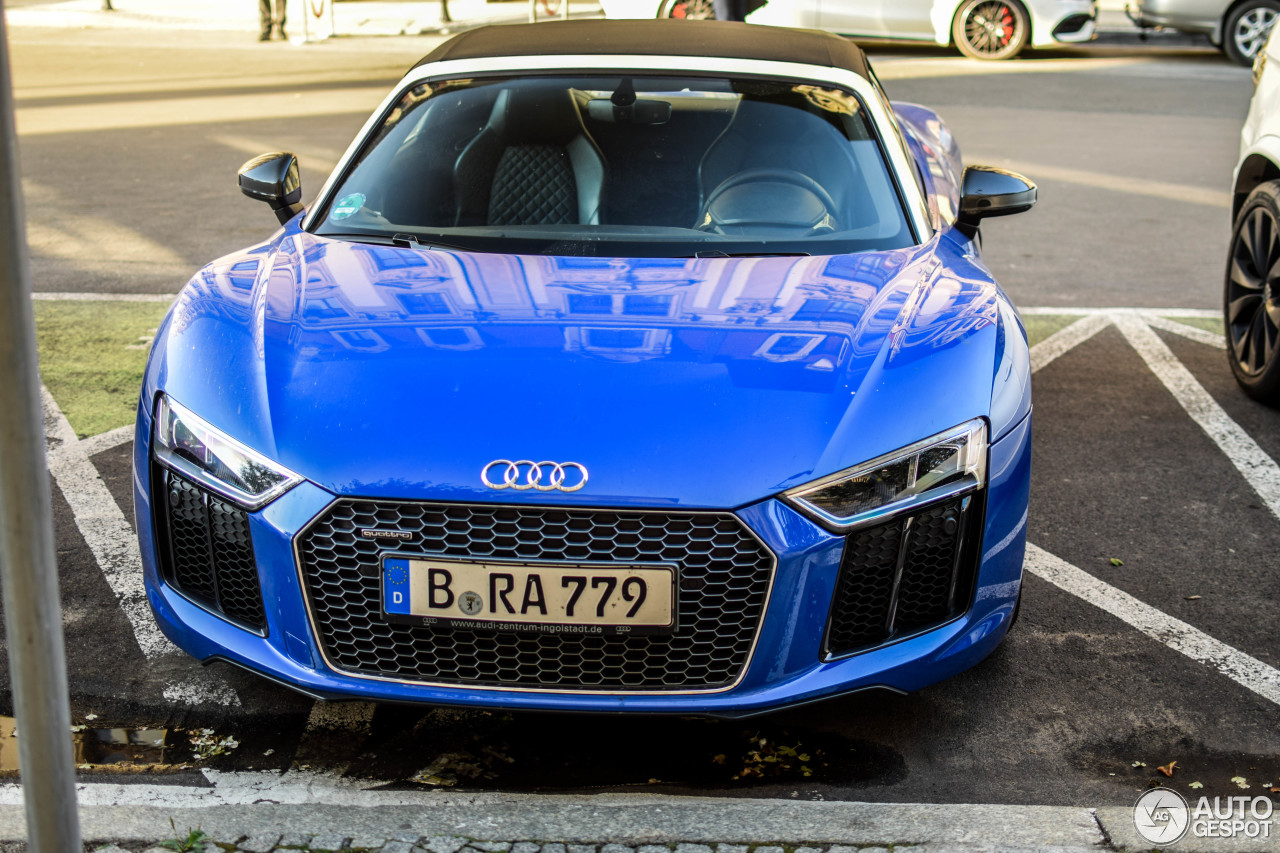 Audi R8 V10 Spyder 2016