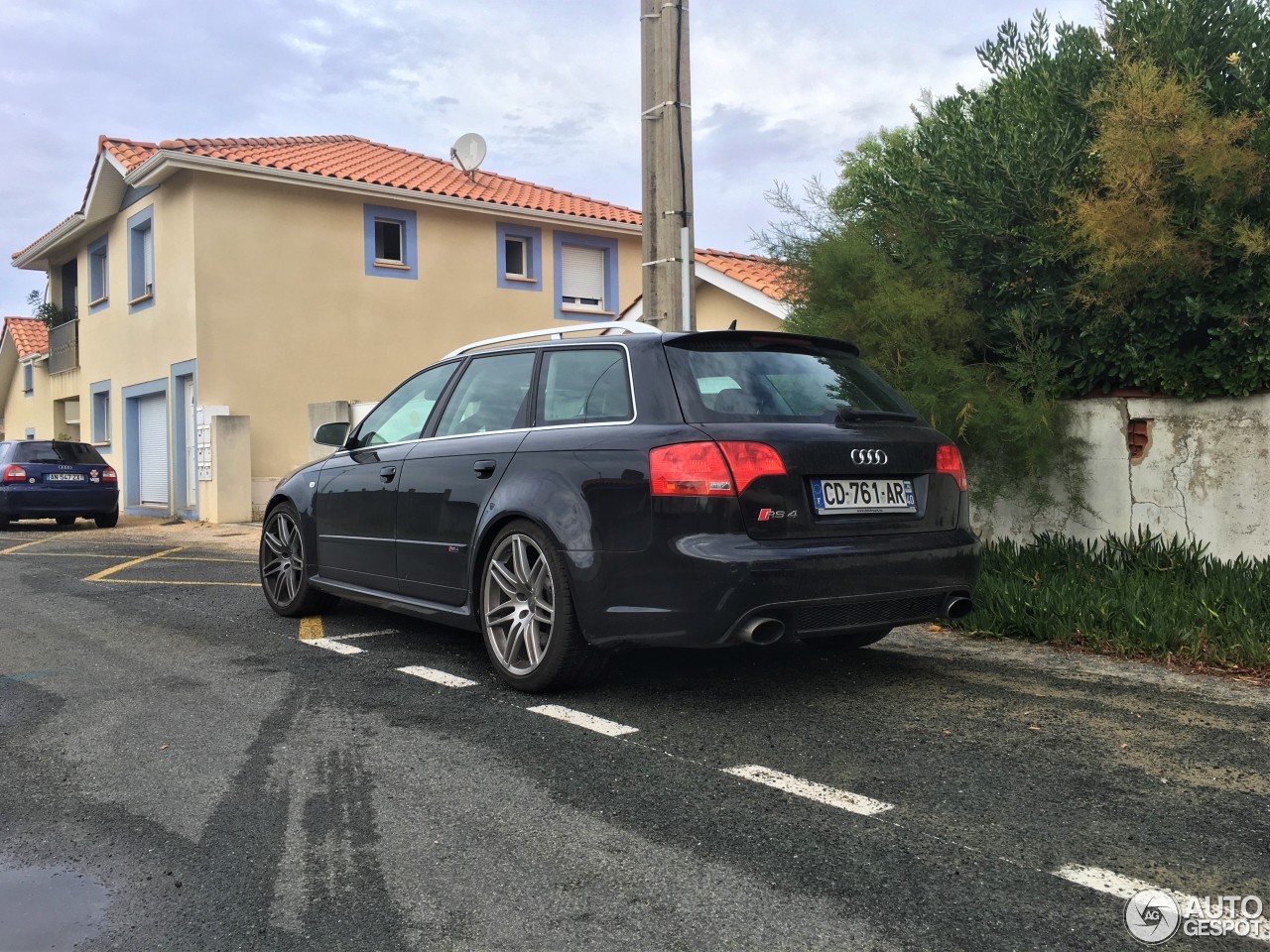 Audi RS4 Avant B7