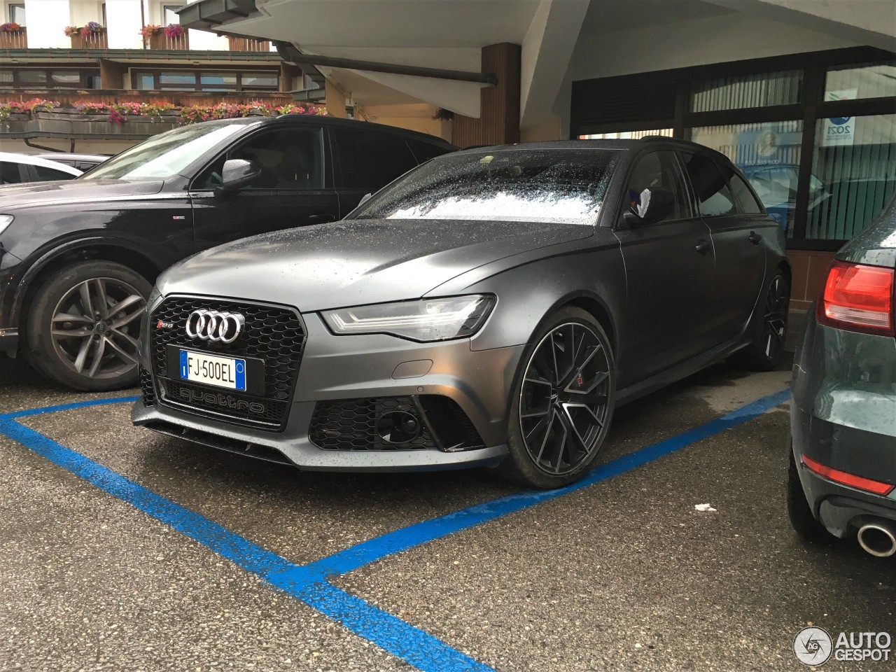 Audi RS6 Avant C7 2015