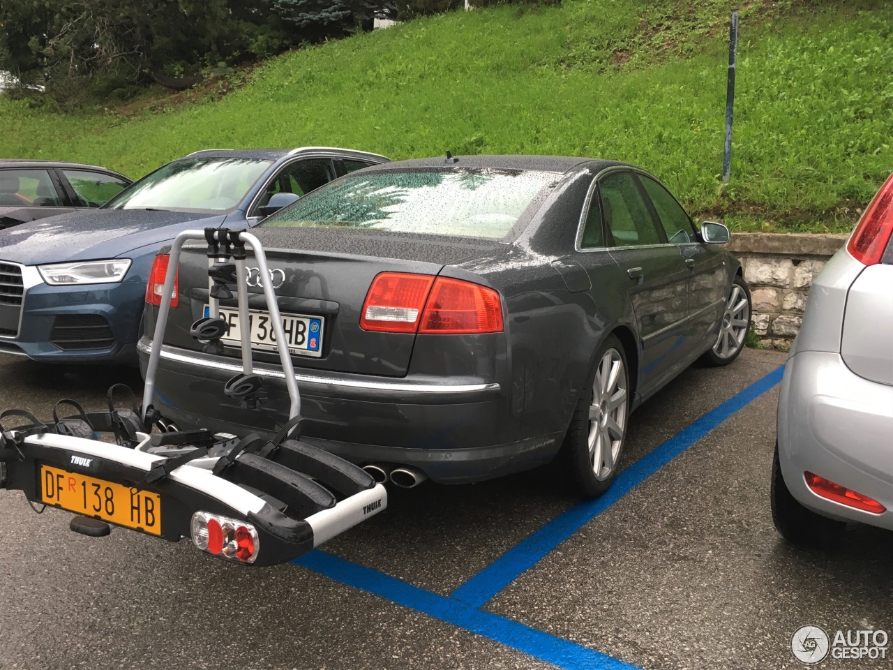 Audi S8 D3