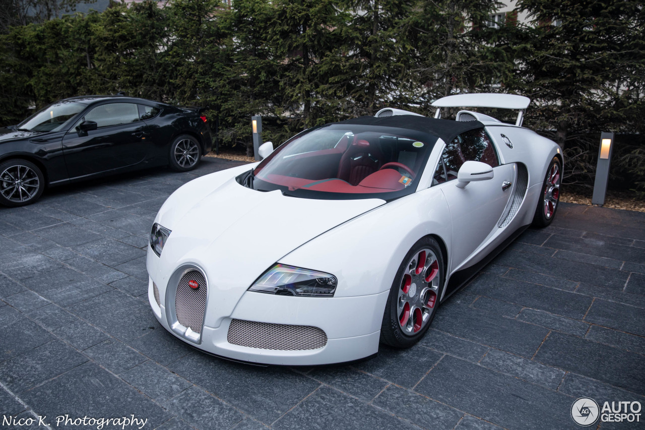 Bugatti Veyron 16.4 Grand Sport Wei Long 2012