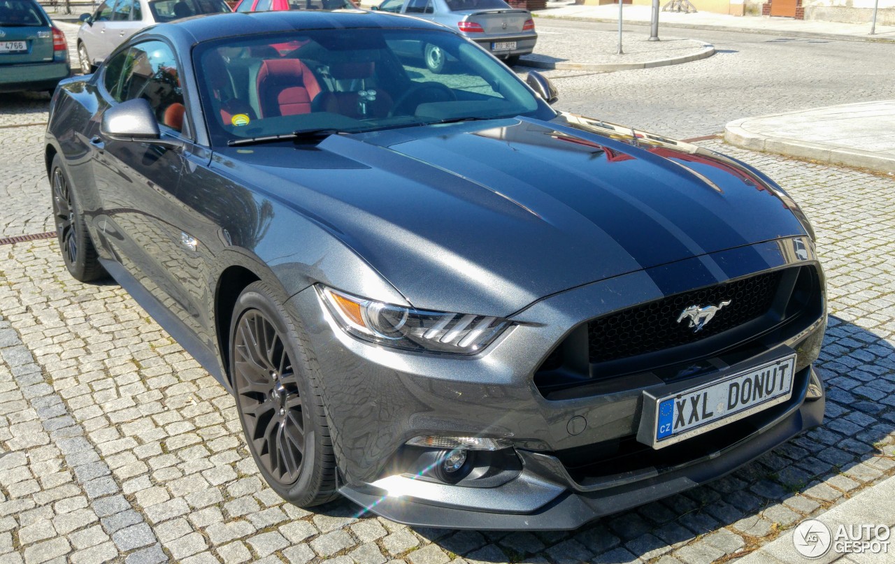 Ford Mustang GT 2015