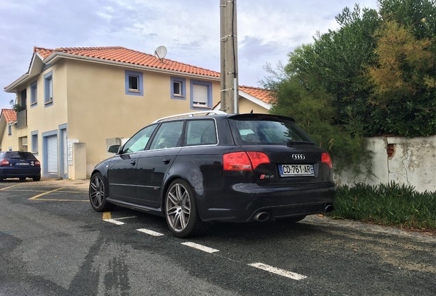 Audi RS4 Avant B7