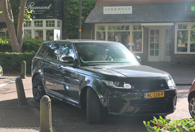 Land Rover Range Rover Sport SVR