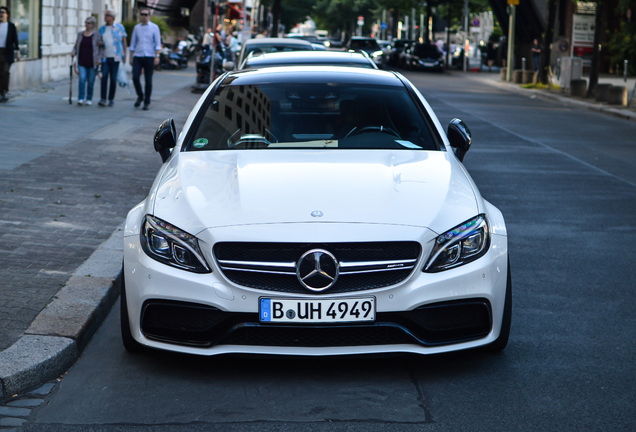 Mercedes-AMG C 63 S Coupé C205