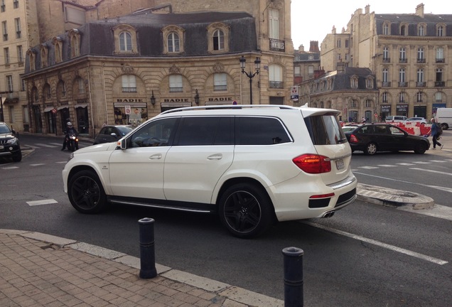 Mercedes-Benz GL 63 AMG X166