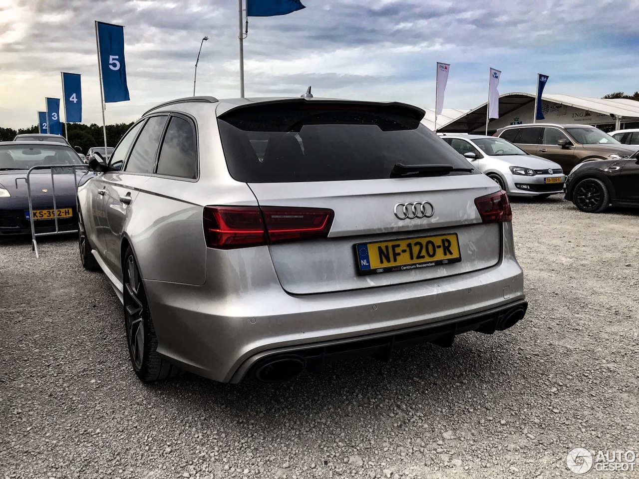 Audi RS6 Avant C7 2015