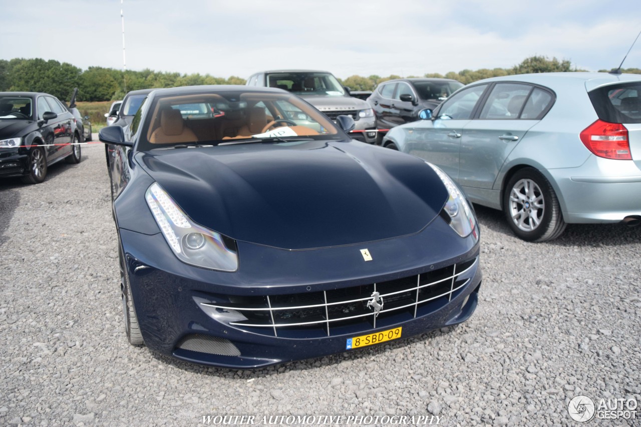 Ferrari FF