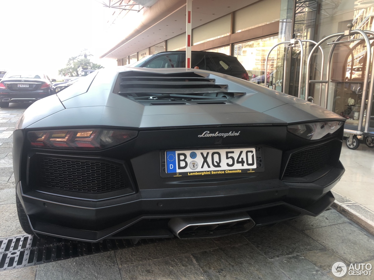 Lamborghini Aventador LP700-4