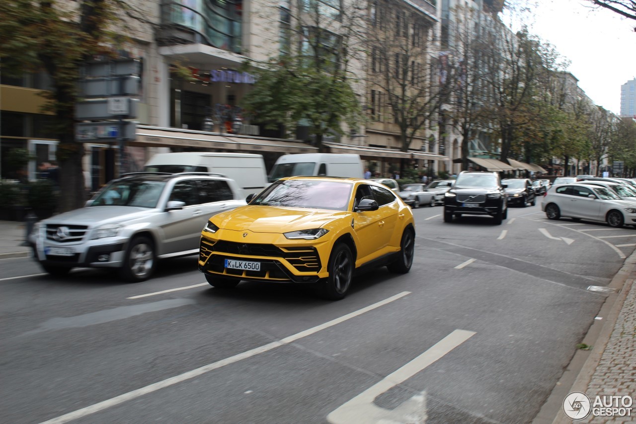 Lamborghini Urus