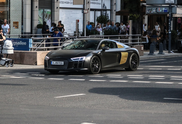 Audi R8 V10 Plus 2015