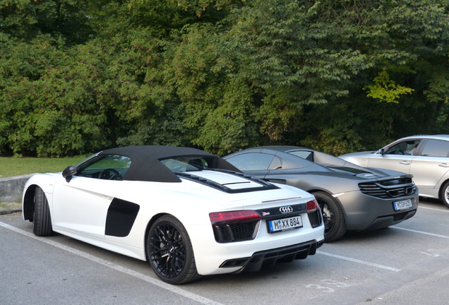 Audi R8 V10 Spyder 2016