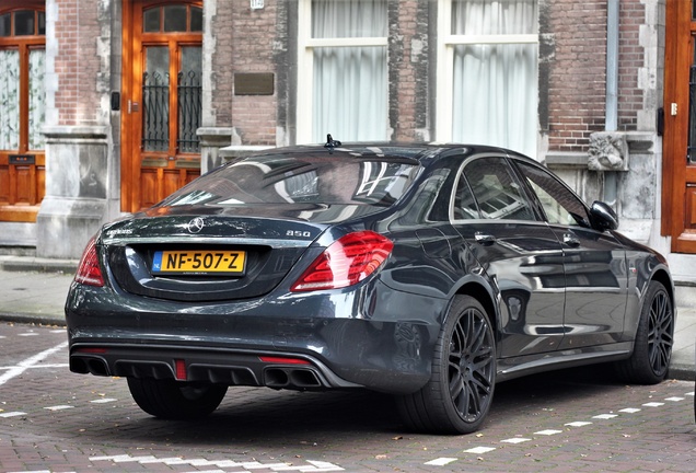 Mercedes-Benz Brabus 850 6.0 Biturbo V222