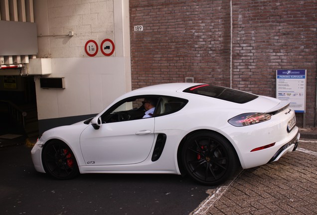 Porsche 718 Cayman GTS