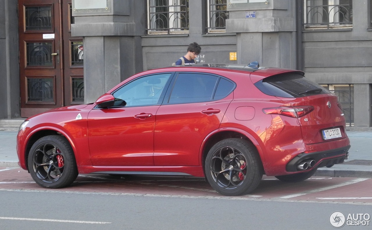 Alfa Romeo Stelvio Quadrifoglio