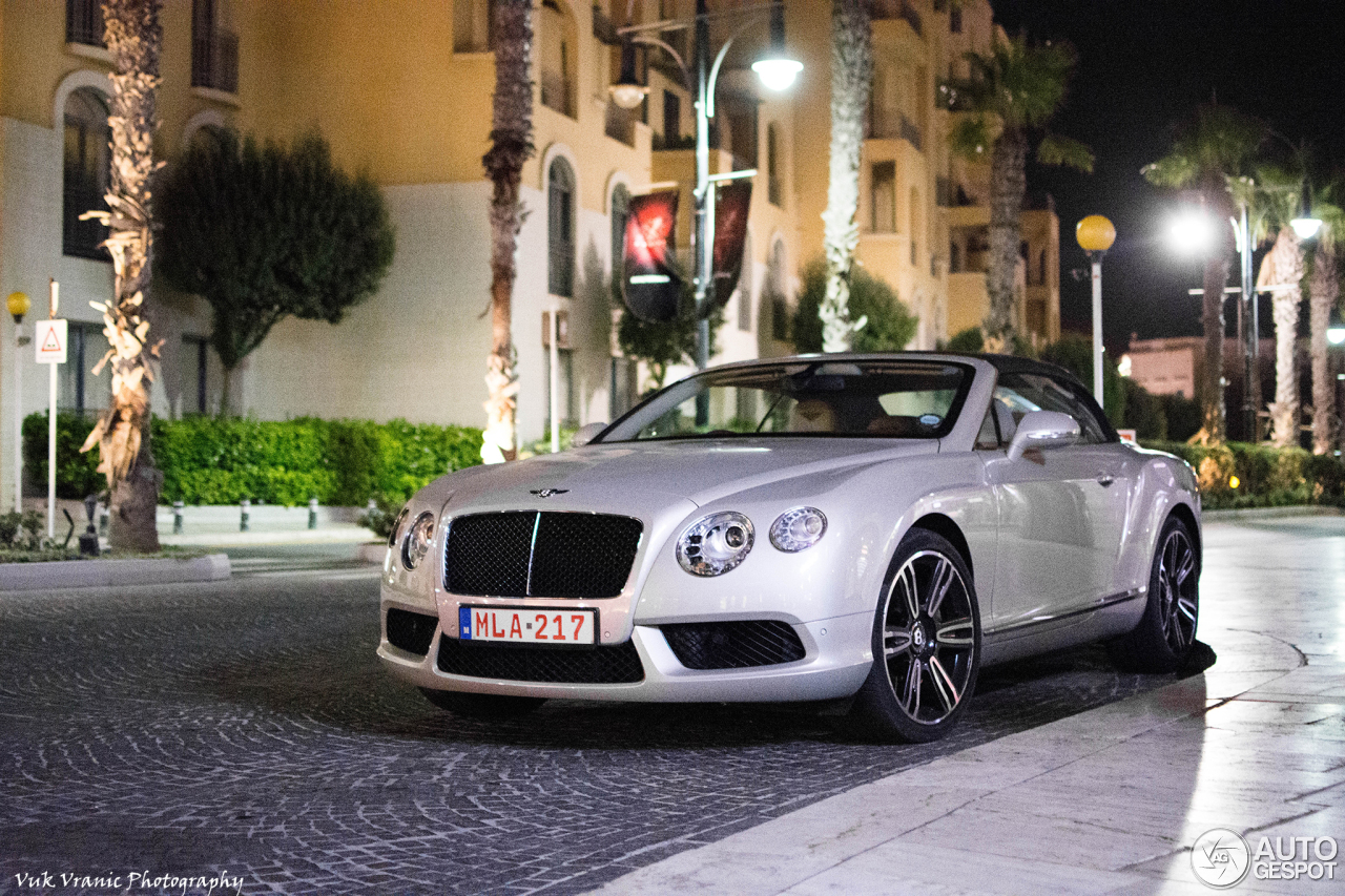 Bentley Continental GTC V8