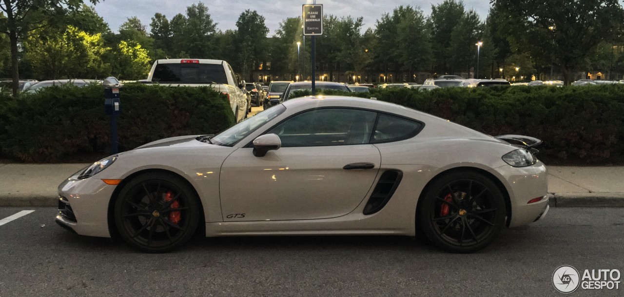 Porsche 718 Cayman GTS