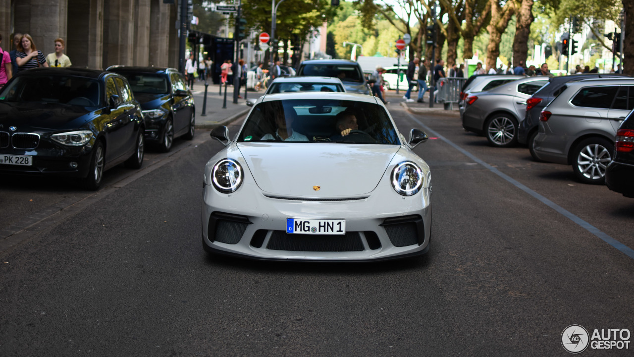 Porsche 991 GT3 Touring