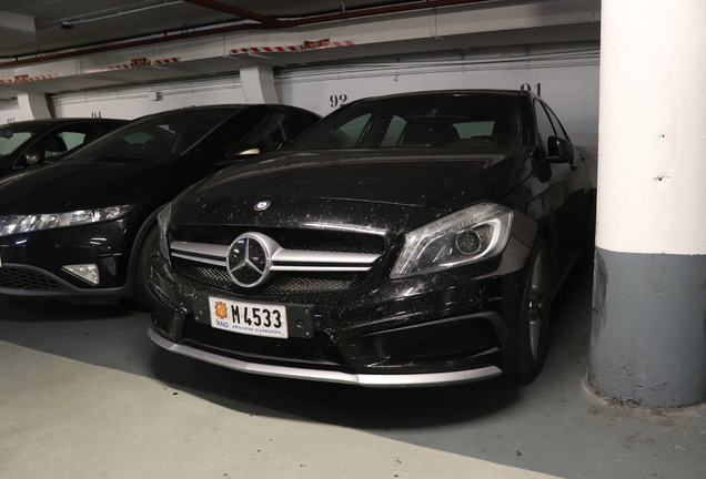 Mercedes-Benz A 45 AMG