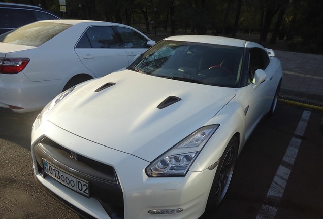 Nissan GT-R 2014