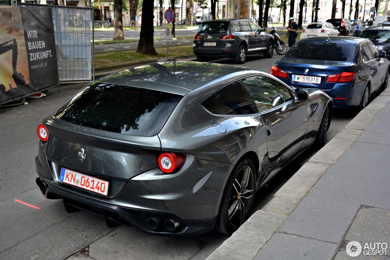 Ferrari FF