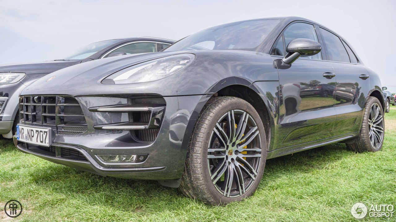 Porsche 95B Macan Turbo