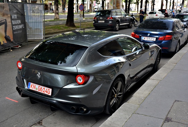 Ferrari FF