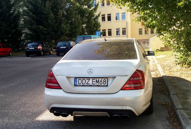 Mercedes-Benz S 63 AMG W221 2010