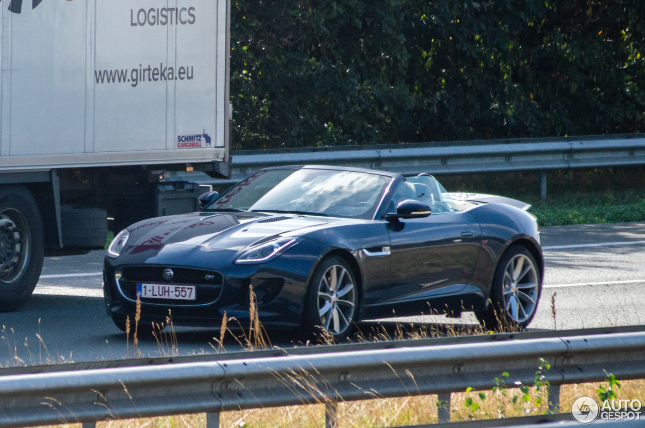 Jaguar F-TYPE S Convertible